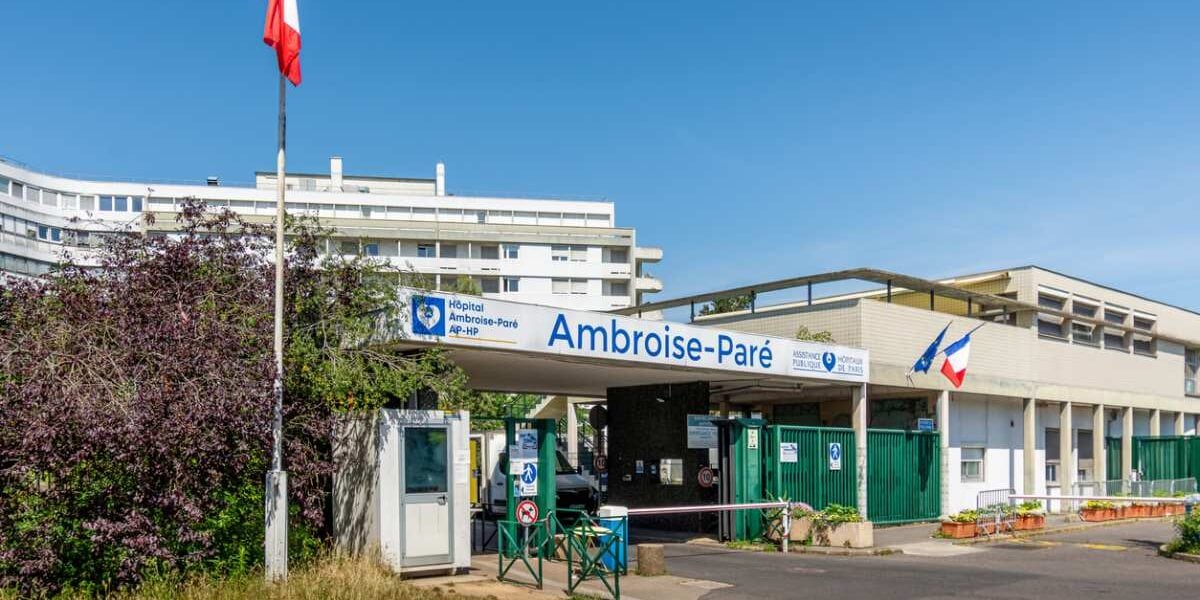 Exterior view of the Ambroise Paré Hospital, Boulogne-Billancourt, France, where tourists can receive care using travel insurance for France